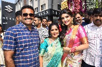 Sreeleela Launched CMR Family Mall in Kukatpally